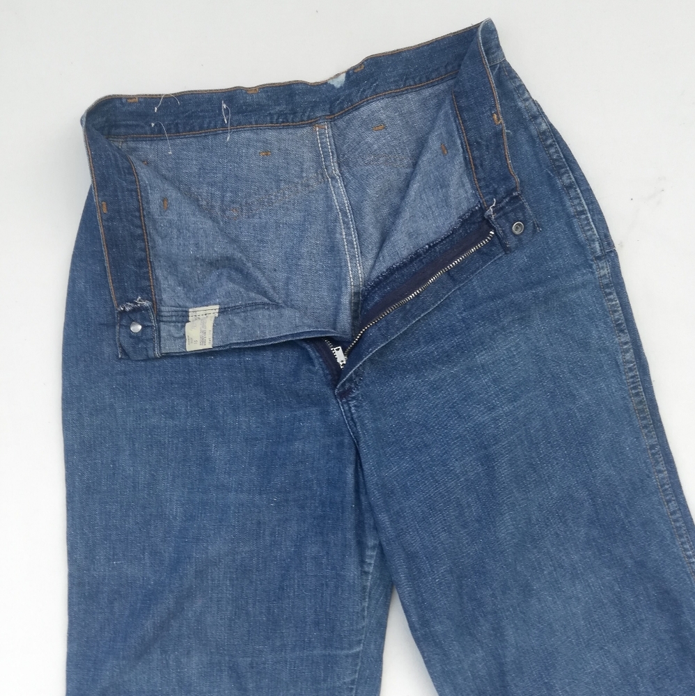 Vintage Wide Leg Wrangler Jeans - Picture 8 of 9